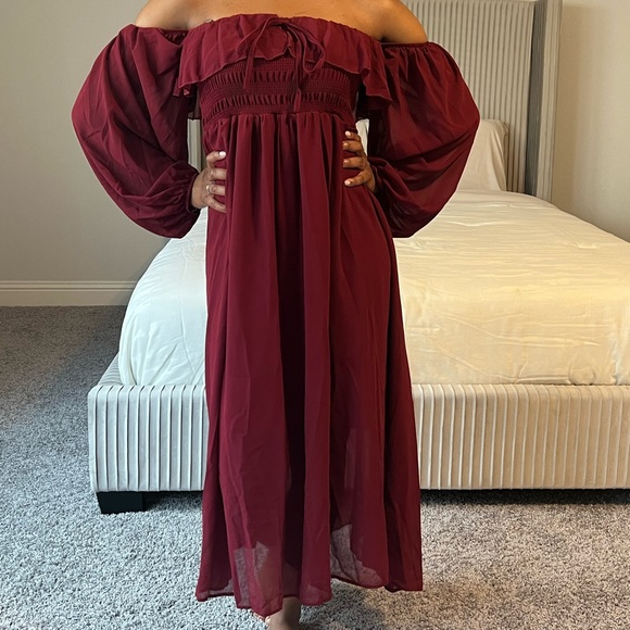 Chiffon Off-The-Shoulder Dress - Picture 1 of 2